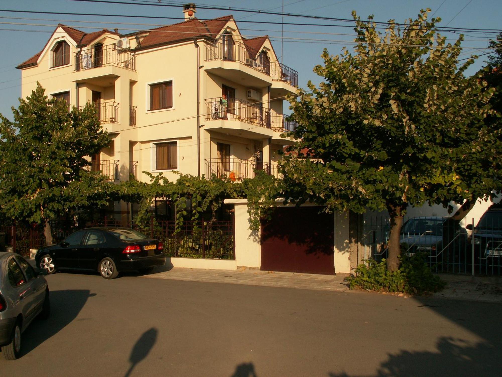 Family Hotel Bellehouse Chernomorets Ngoại thất bức ảnh