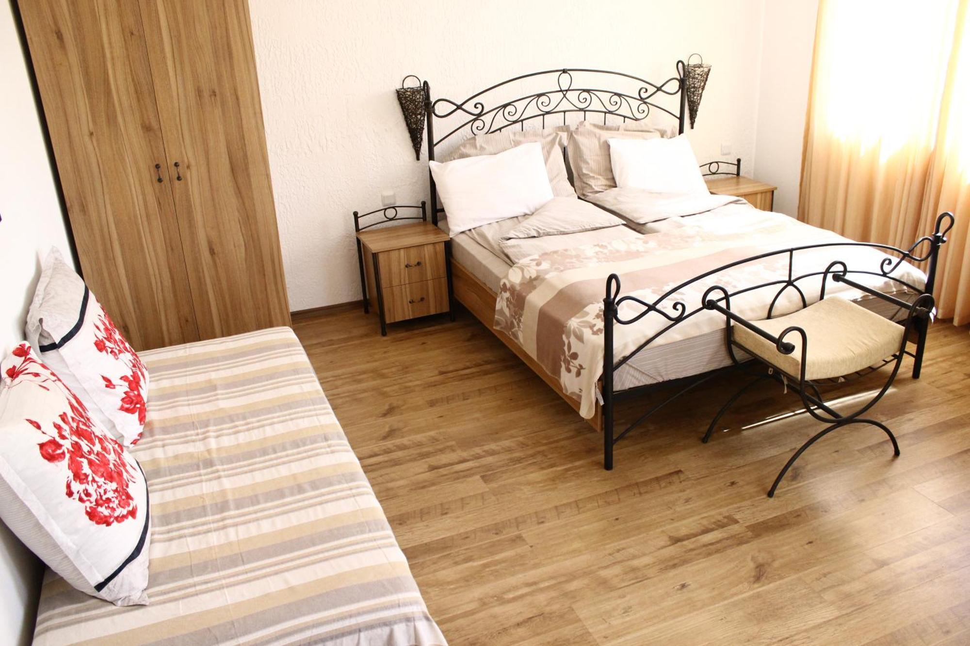 Family Hotel Bellehouse Chernomorets Phòng bức ảnh